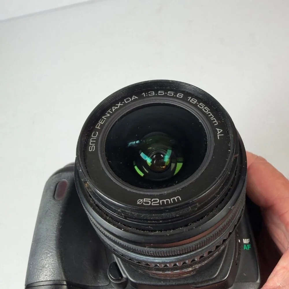 AS IS Pentax ist DL DSLR Camera w/ Pentax DA 18-55mm AL Lens & Strap For Parts